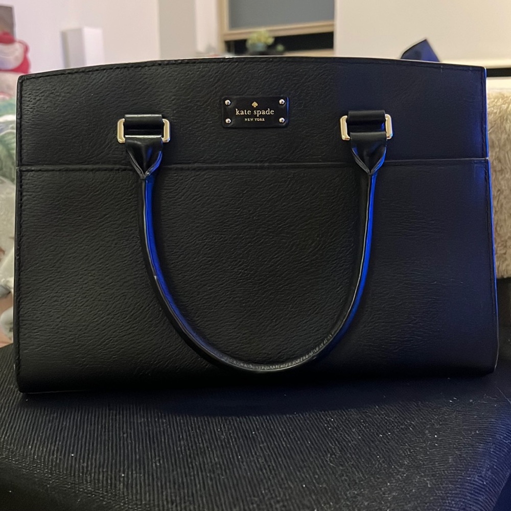 Kate Spade New York Leather Handle Bag